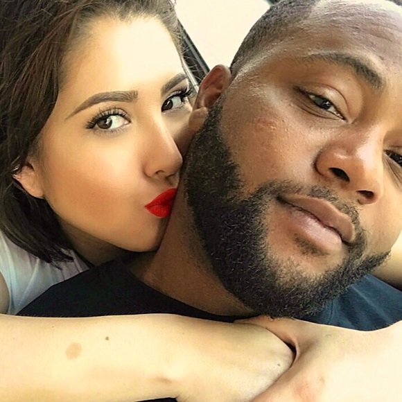 Meet your Posher, Ayerim - Picture 1 of 2